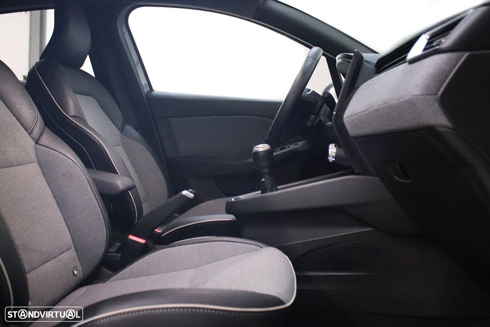 Renault Clio 1.0 TCe Techno - 22