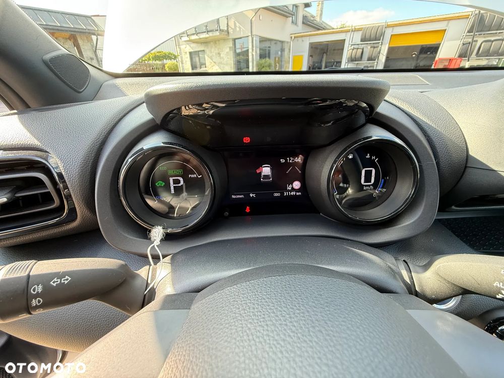 Toyota Yaris Hybrid 1.5 Selection Style - 10