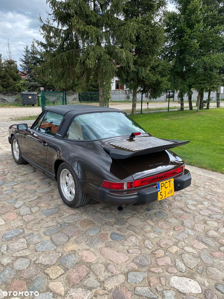 Porsche 911 - 2