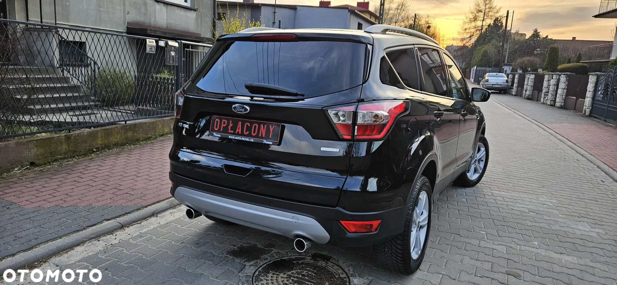 Ford Kuga 1.5 EcoBoost 2x4 Business Edition - 9
