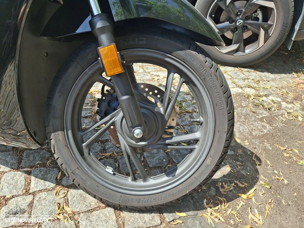 Honda SH - 4