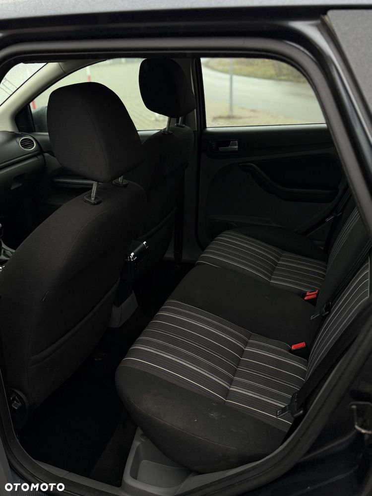 Ford Focus 1.6 TDCi Trend - 6