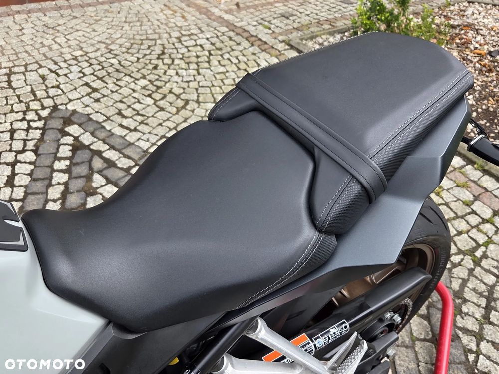 Honda CB - 34