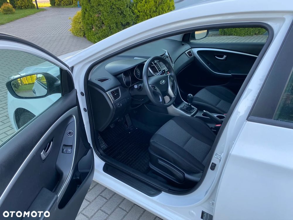 Hyundai i30 - 16