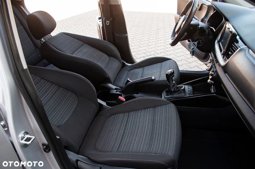 Kia Stonic 1.6 CRDi SCR XL - 28