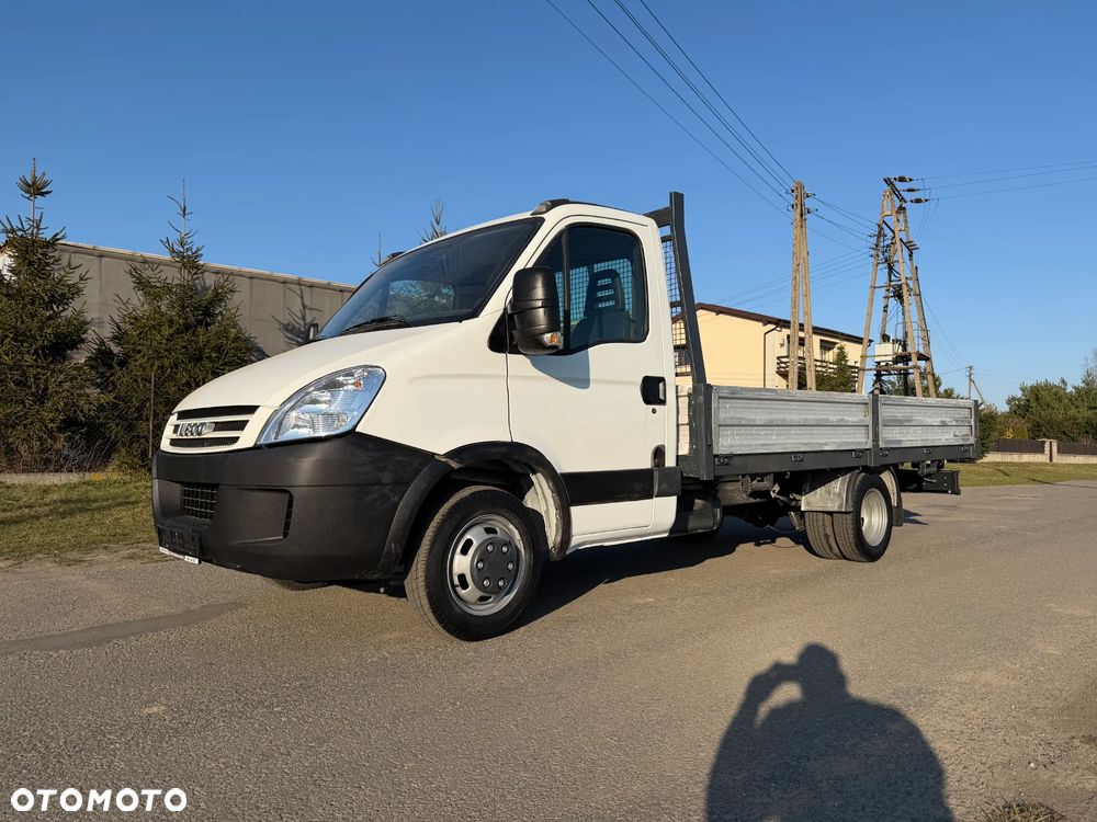 Iveco 35C13 * 2.3 / 130KM * Skrzyniowy * Rama * Rozstaw osi: 3.7m * - 2