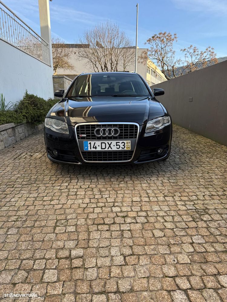 Audi A4 Avant 2.0 TDi S-line - 2