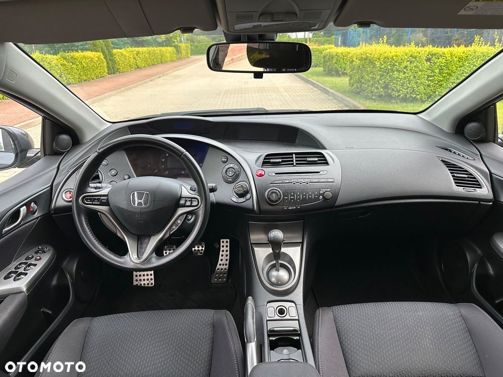 Honda Civic 1.8i-VTEC Sport - 16