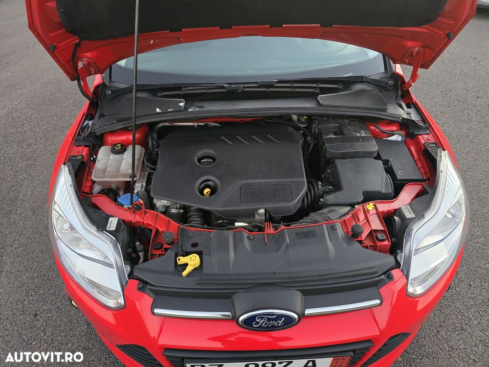 Ford Focus Turnier 1.6 TDCi DPF Titanium - 10