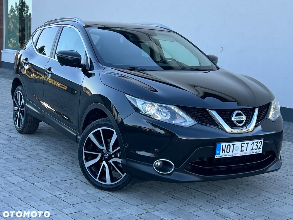 Nissan Qashqai 1.6 DIG-T Tekna - 1