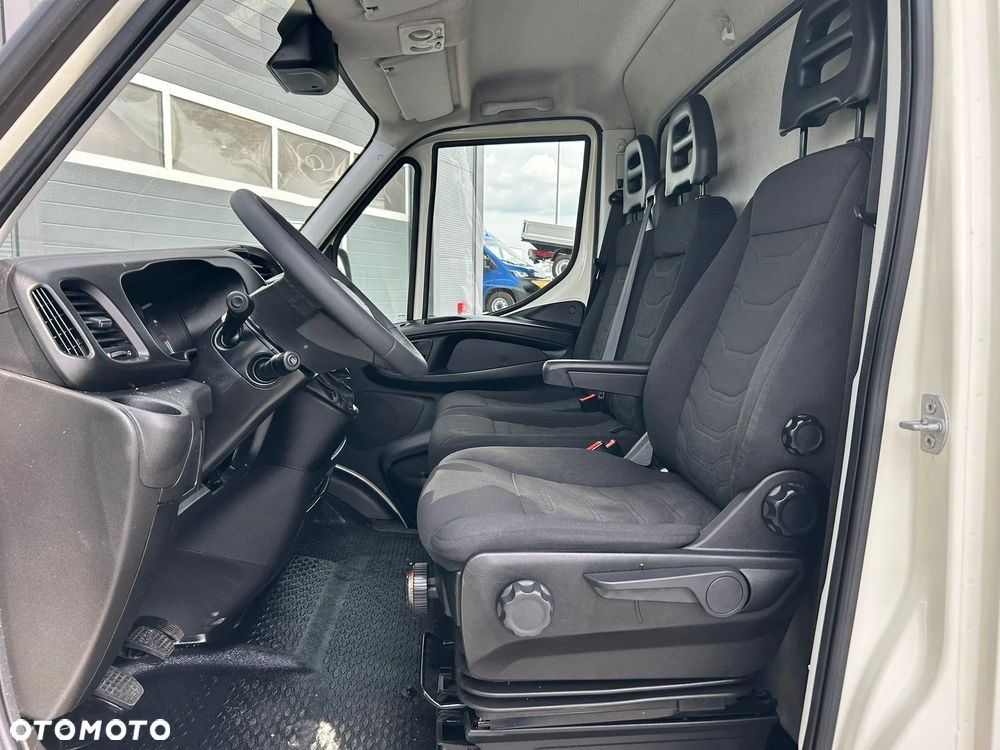 Iveco Daily 40C15 35C15 3.0 HPI Kontener 9 palet + winda 1000kg + drzwi boczne **Bez Adblue**KLIMA**Serwis**Sprowadzony** - 11