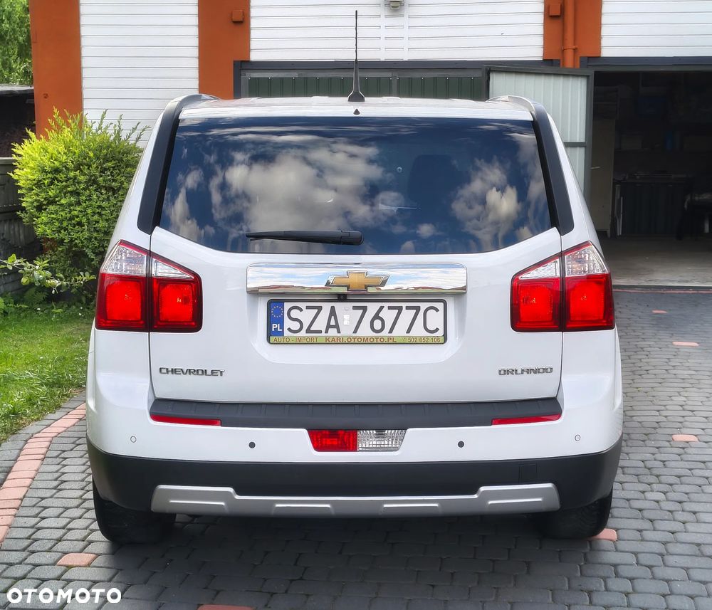 Chevrolet Orlando 2.0 D LTZ - 11