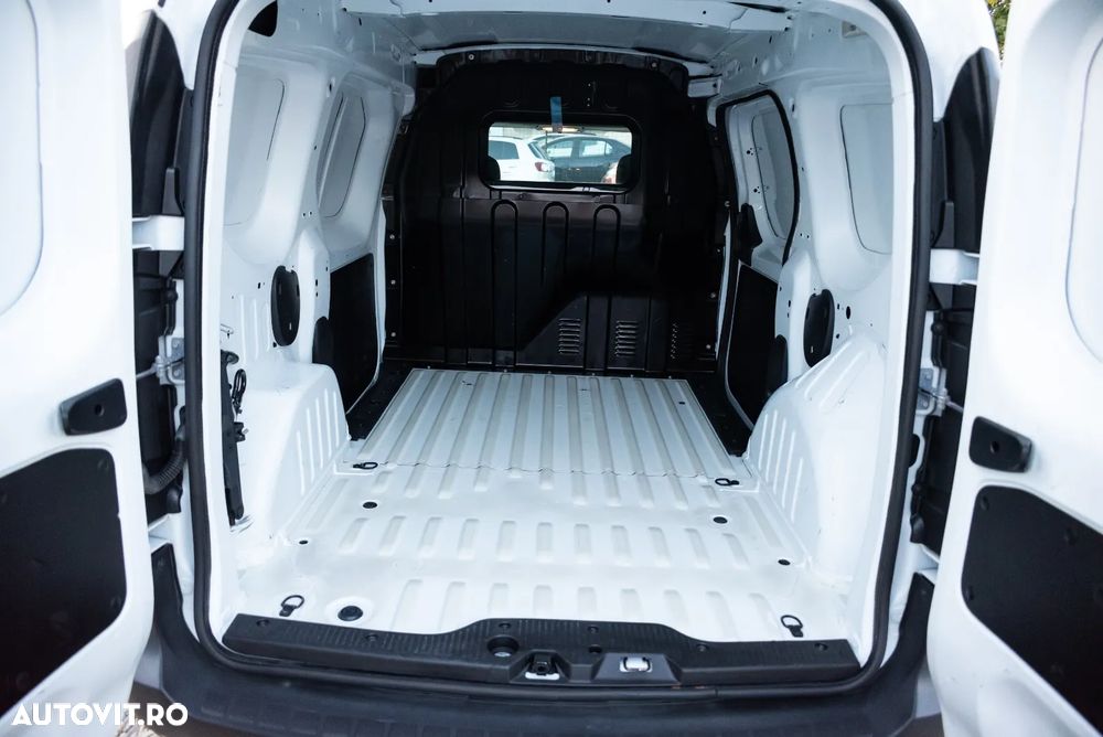 Dacia Dokker 1.5 Blue dCi Laureate - 11