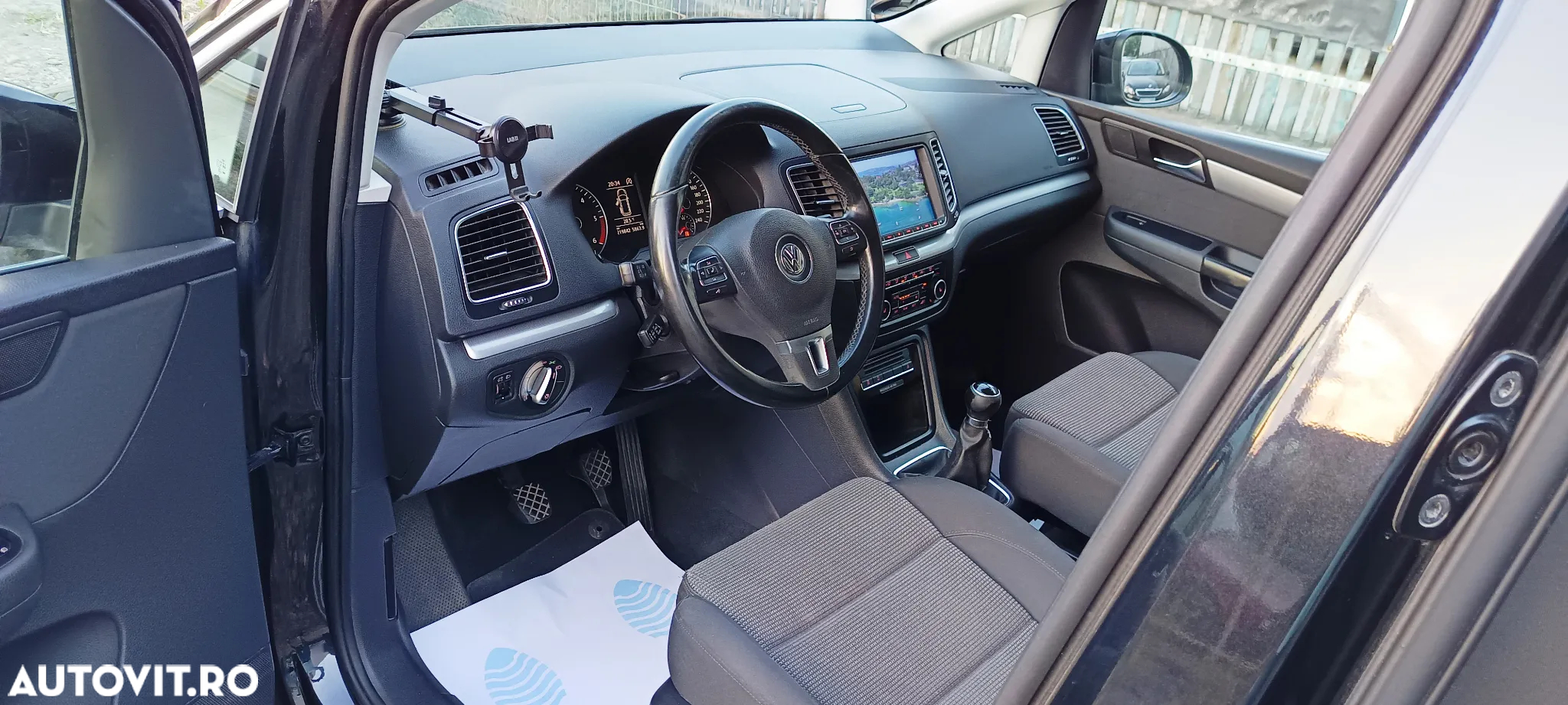 Volkswagen Sharan 2.0 TDI BlueMotion Technology Comfortline - 21