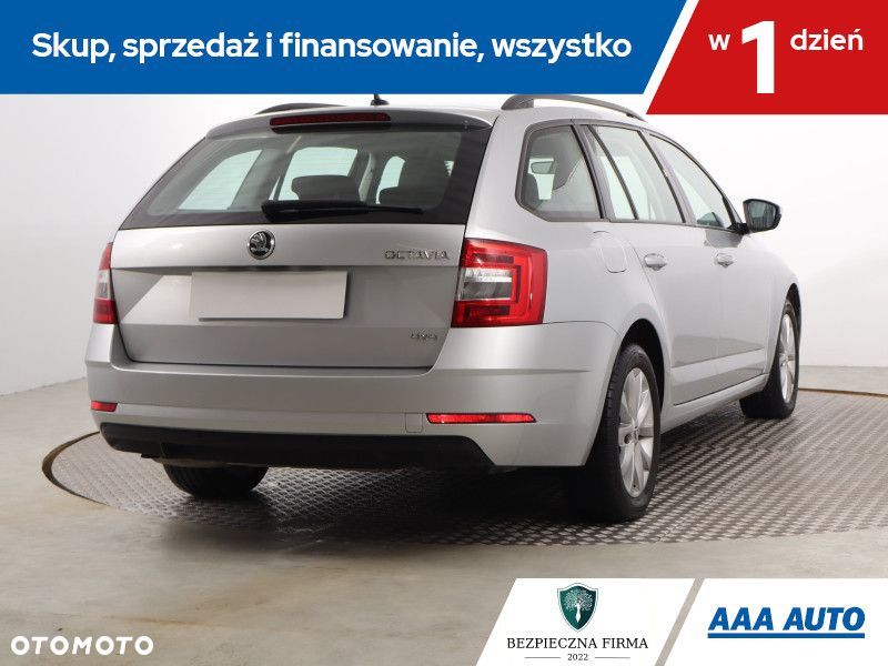 Skoda Octavia - 6