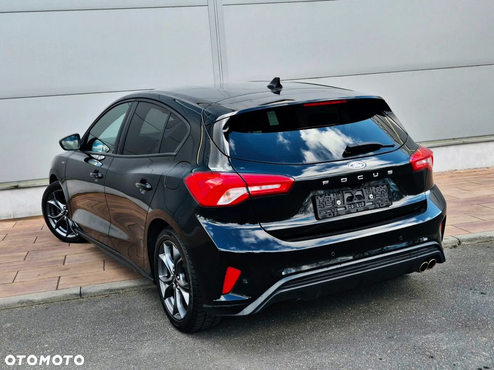 Ford Focus 1.5 EcoBoost ST-Line - 17