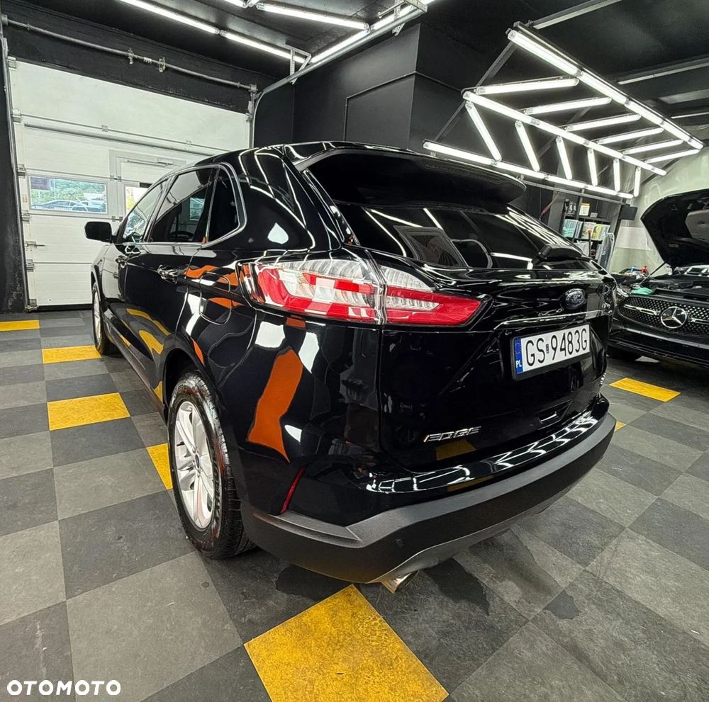 Ford Edge - 3
