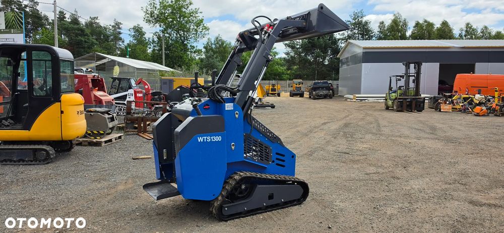 Mini ładowarka gąsienicowa WTS 1300 KUBOTA Bobcat Avant koparka łańcuchowa - 4
