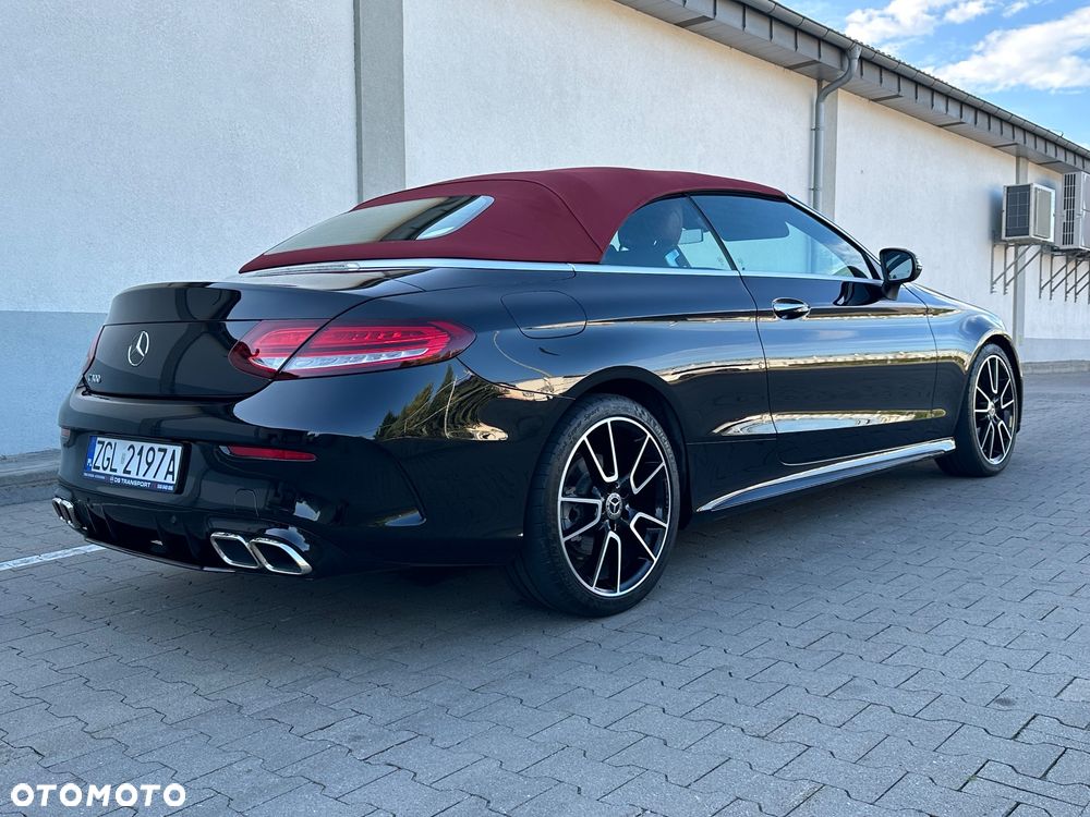 Mercedes-Benz Klasa C 300 9G-TRONIC - 39