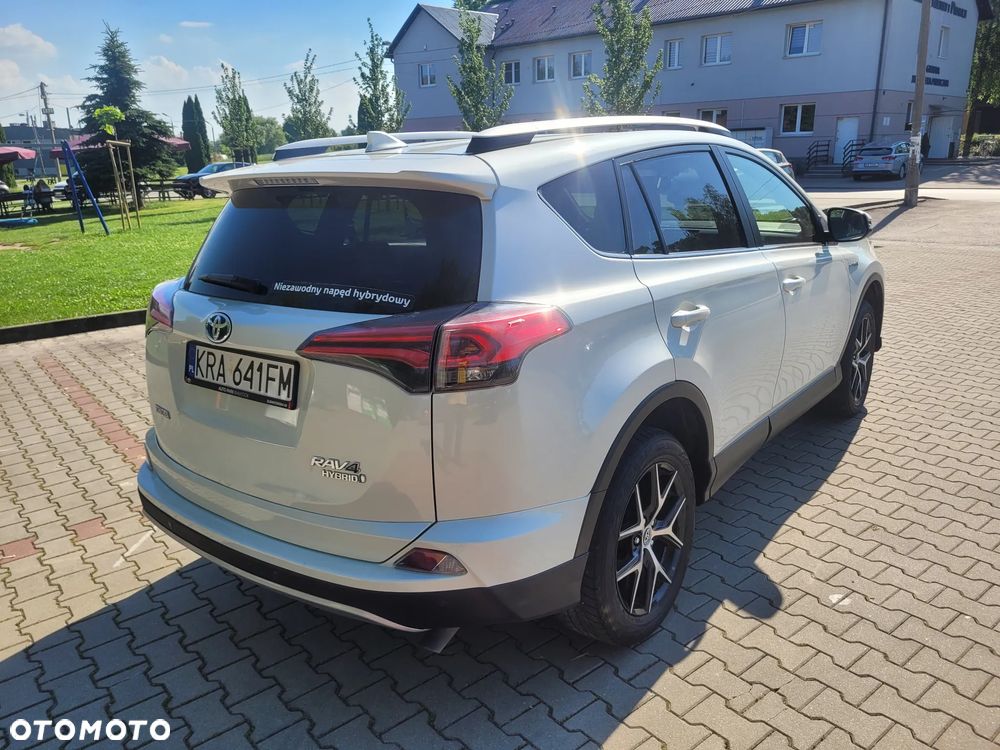 Toyota RAV4 Hybrid Prestige 4x4 - 10