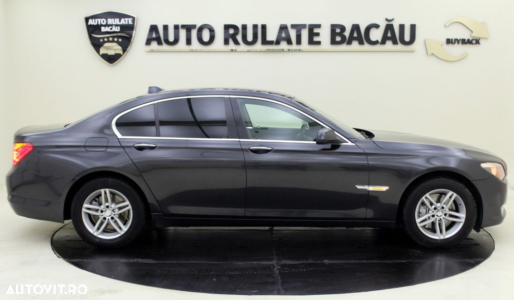 BMW Seria 7 - 4