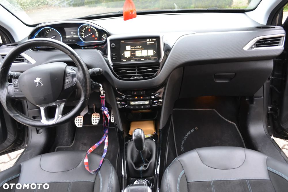 Peugeot 2008 PureTech 110 Stop&Start Crossway - 15