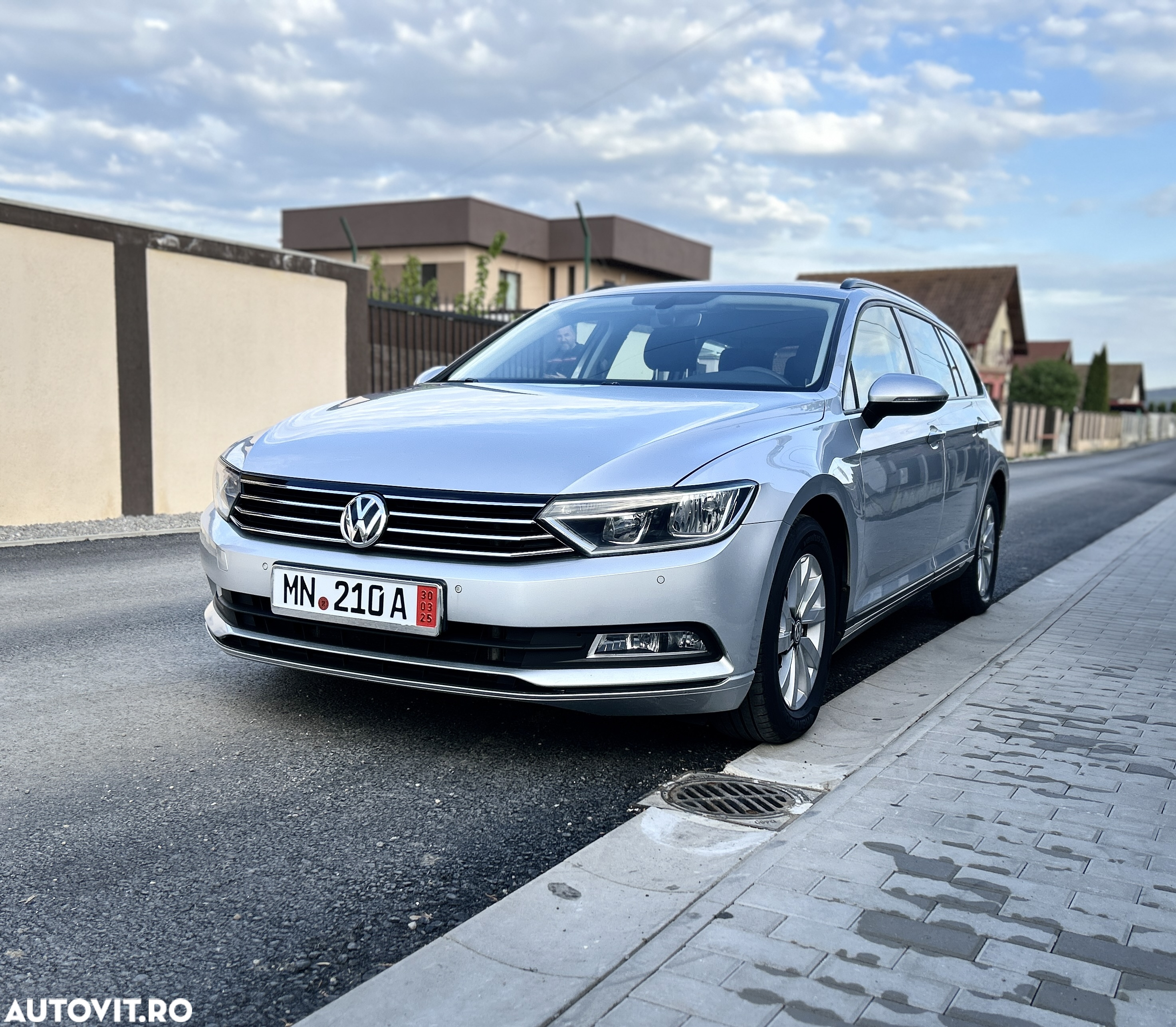 Volkswagen Passat - 6