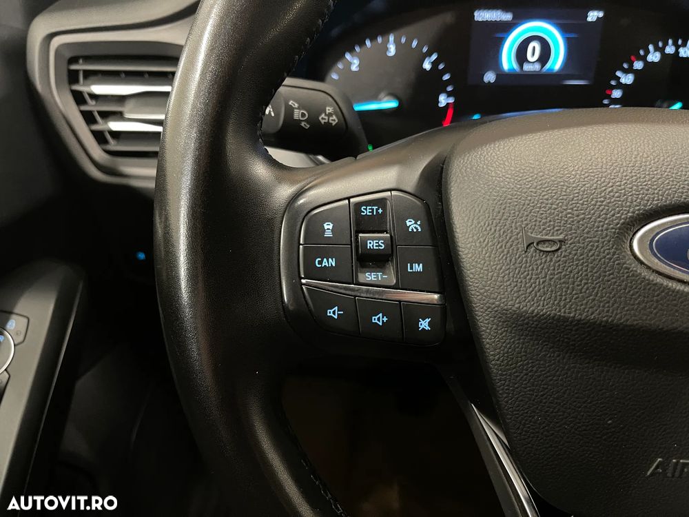Ford Focus 1.5 EcoBlue Titanium - 25