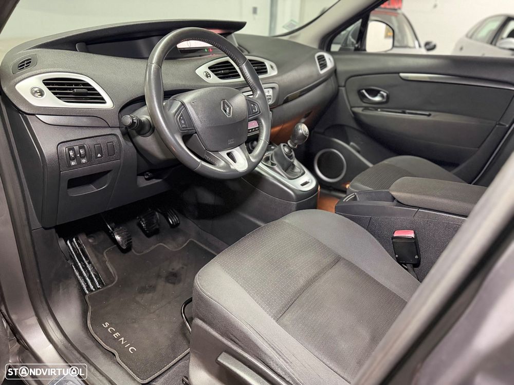 Renault Grand Scénic 1.5 dCi Dynamique S 7L - 17