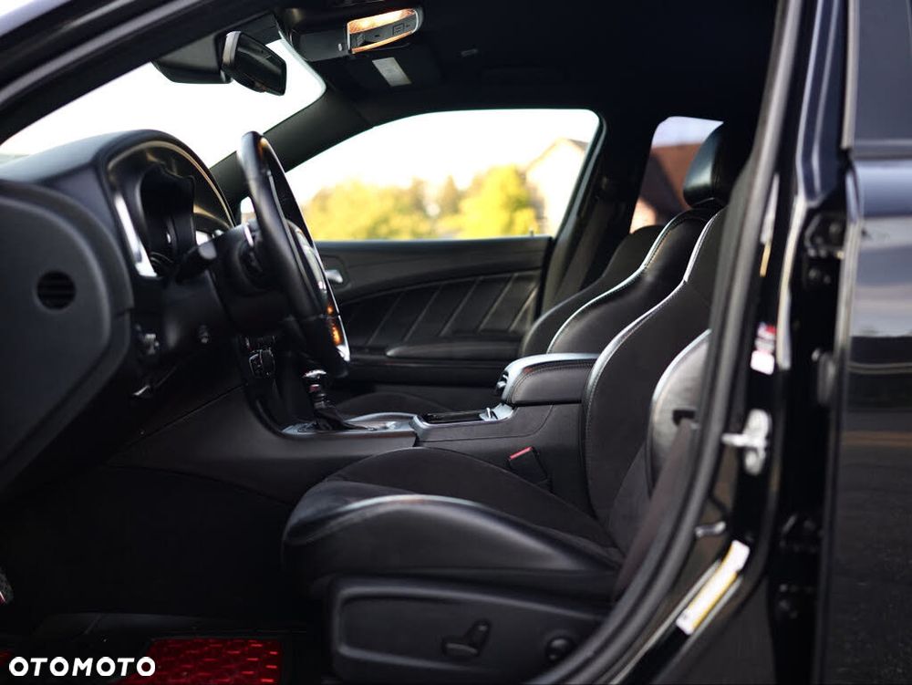 Dodge Charger 3.6 GT - 11