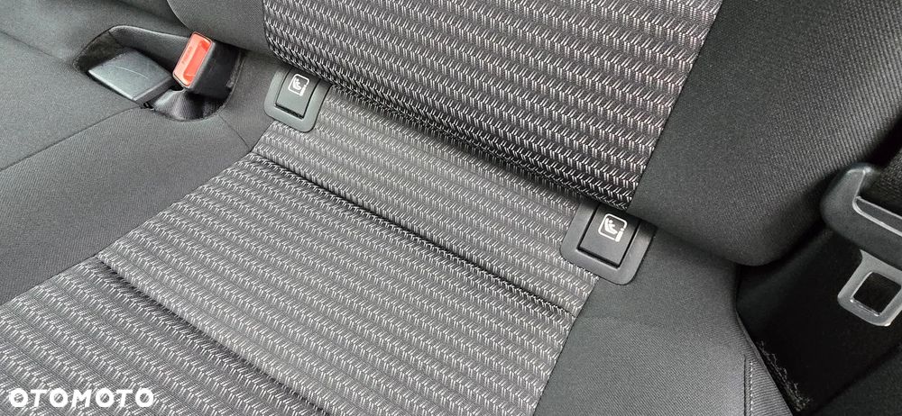 Kia XCeed 1.6 CRDi Eco-Dynamics+ (48V Mild-Hybrid) LAUNCH EDITION - 21