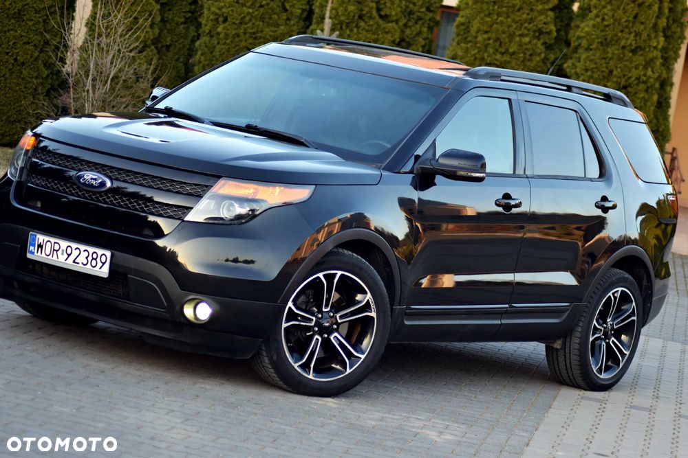 Ford Explorer - 2