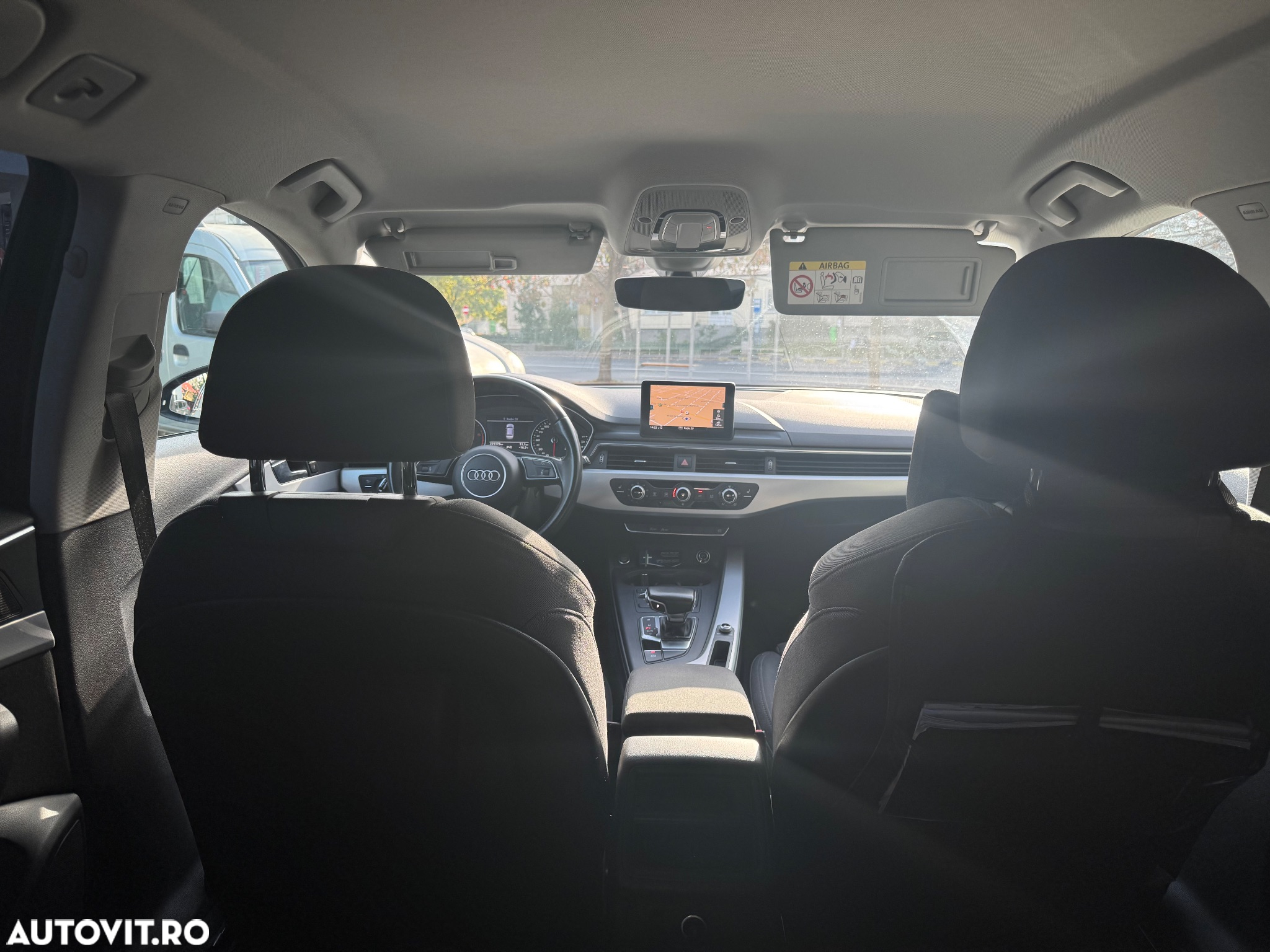 Audi A4 Avant 2.0 TDI S tronic Design - 10