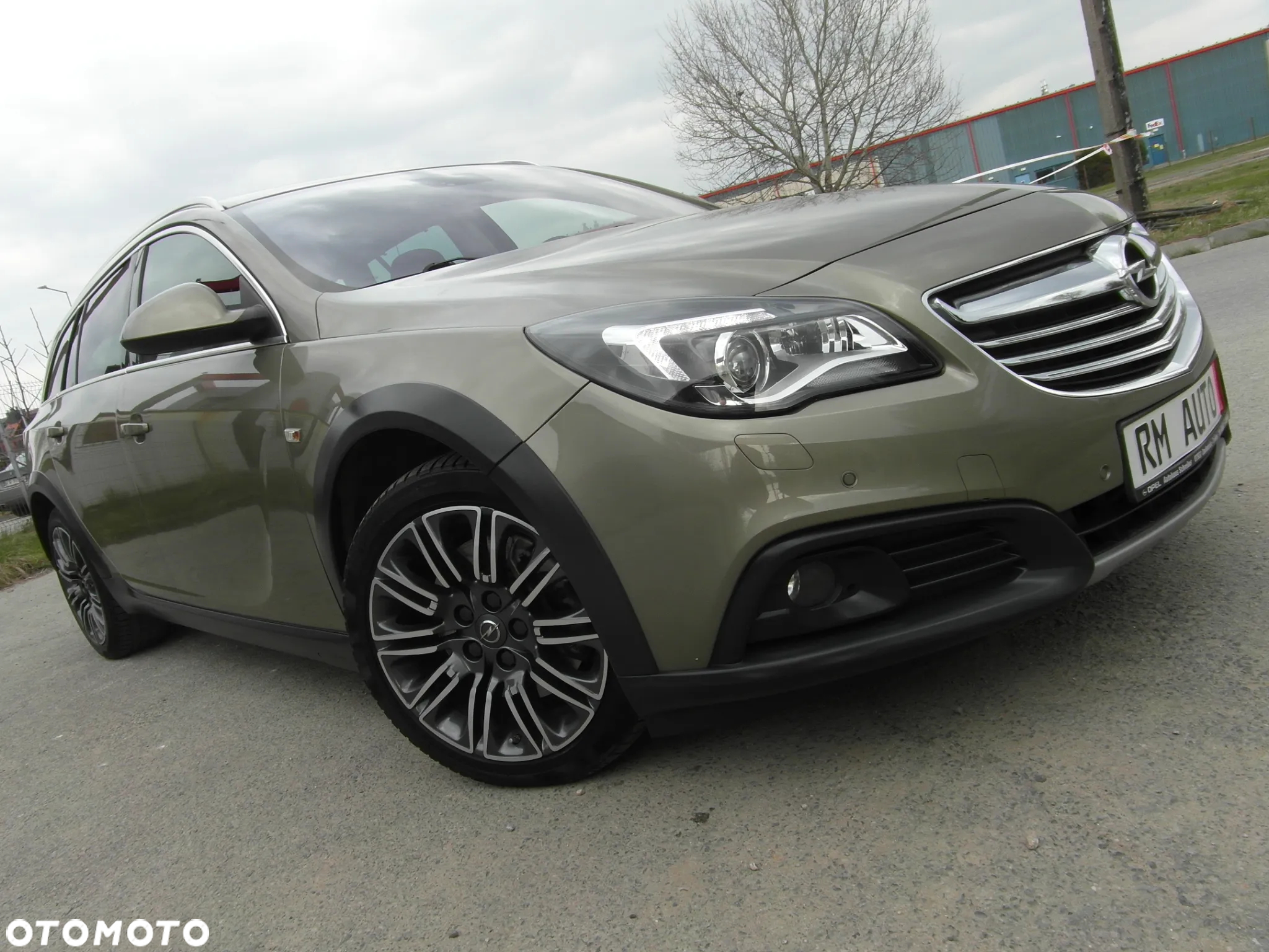 Opel Insignia CT 2.0 T 4x4 S&S EU6 - 12