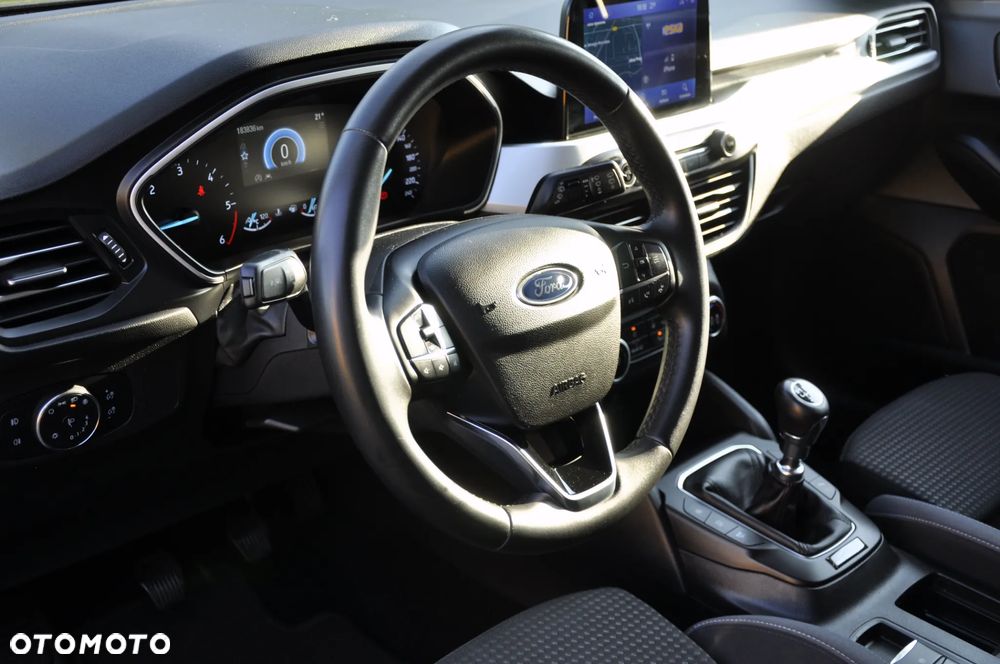 Ford Focus 1.5 EcoBlue Start-Stopp-System TITANIUM - 21