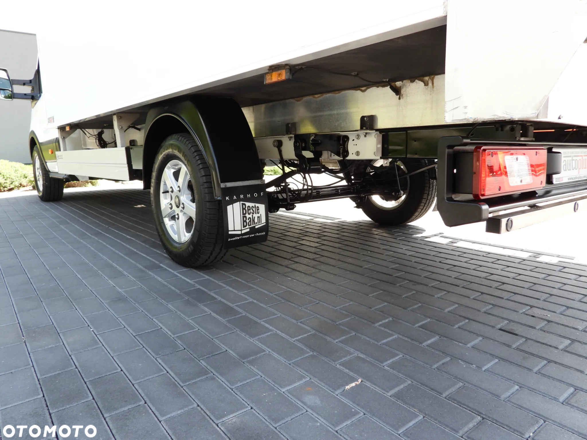 Ford TRANSIT  KONTENER WINDA 8 PALET TEMPOMAT LEDY KLIMATYZACJA 130KM [ G31822 ] - 17