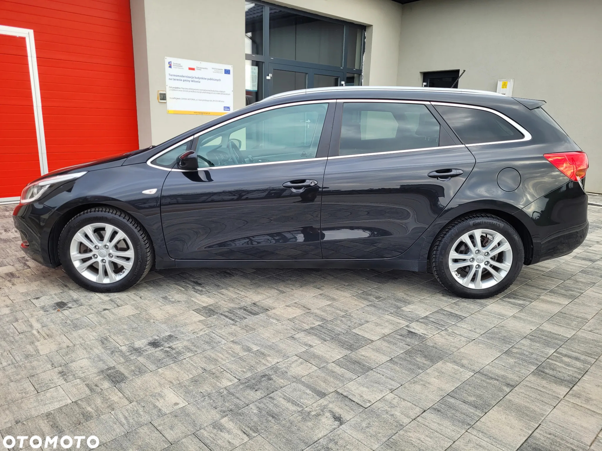 Kia Ceed 1.6 CRDi 128 ISG SW Dream Team Edition - 8