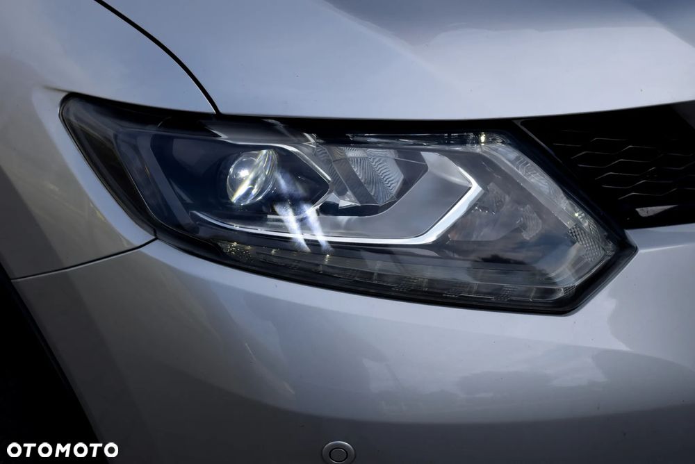 Nissan X-Trail 1.6 DCi Tekna 4WD - 16