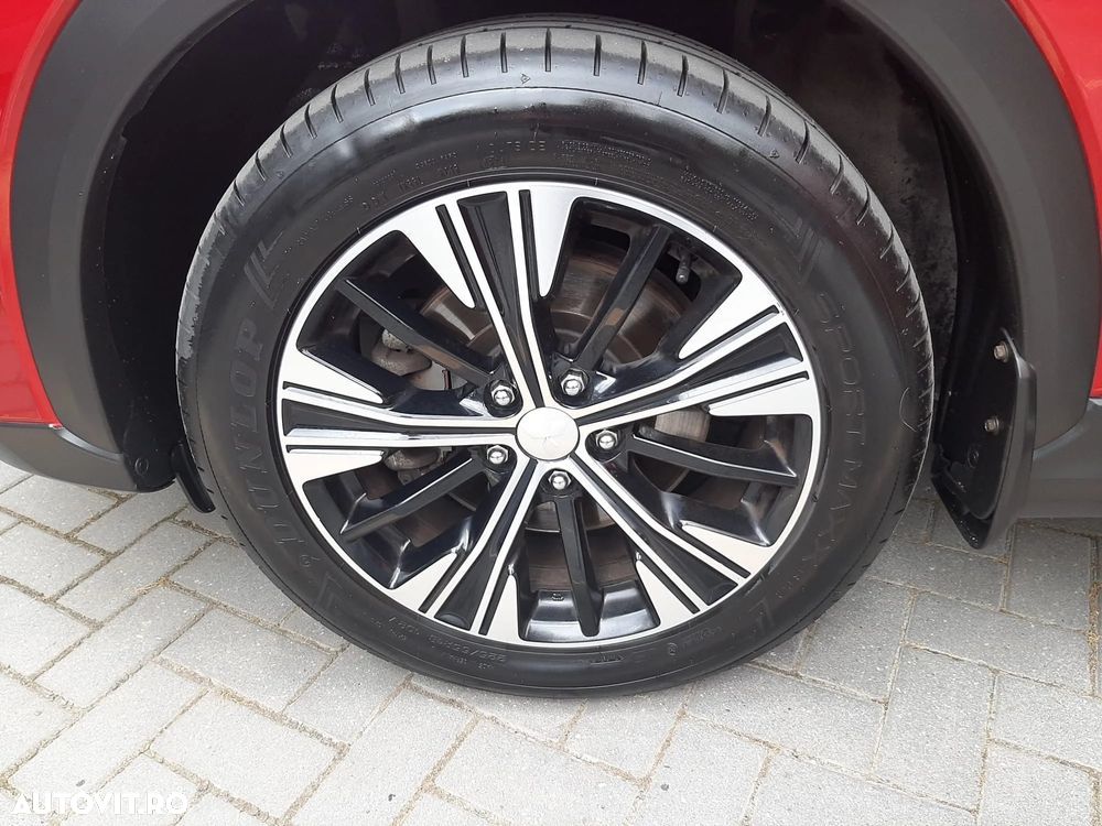 Mitsubishi Eclipse-Cross 1.5-litre 16-valve DOHC MIVEC 4X4 Instyle+ Aut. - 13