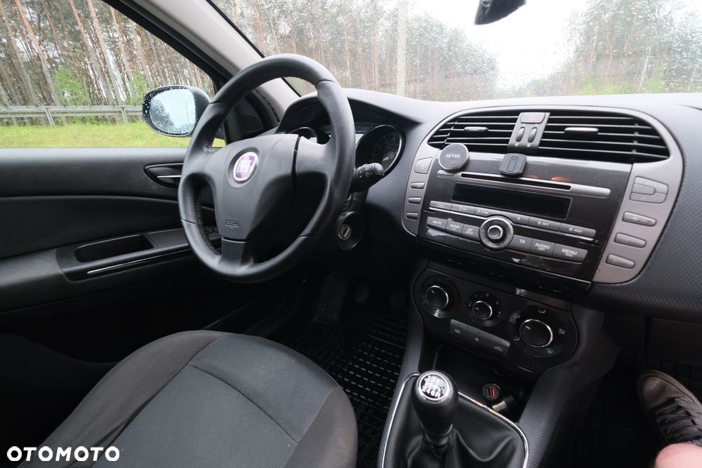 Fiat Bravo 1.4 16V Dynamic - 8