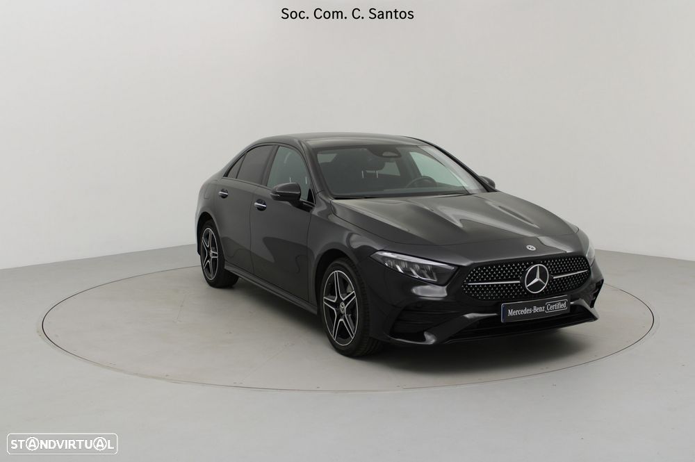 Mercedes-Benz A 250 Limousine e AMG Line - 3