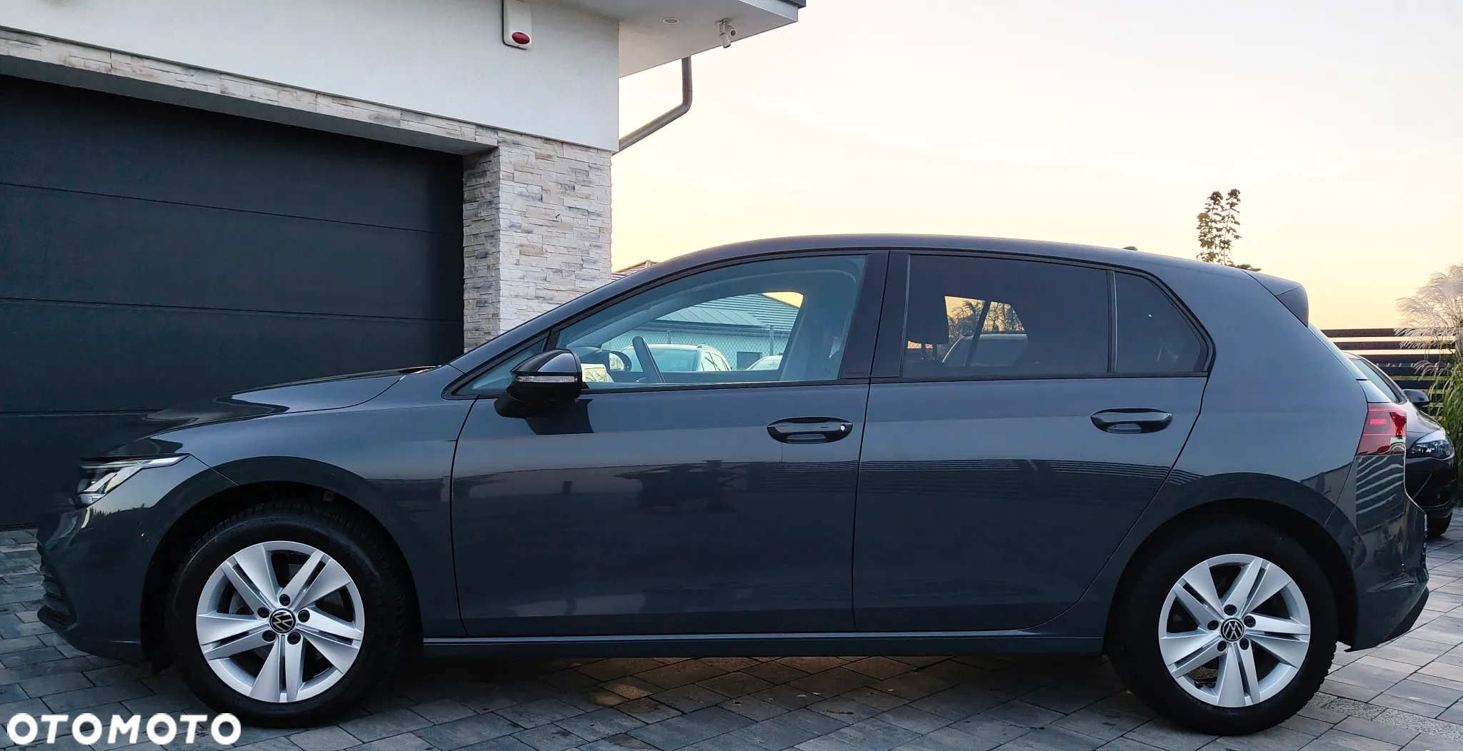 Volkswagen Golf 1.5 TSI ACT OPF BlueMotion Highline - 4