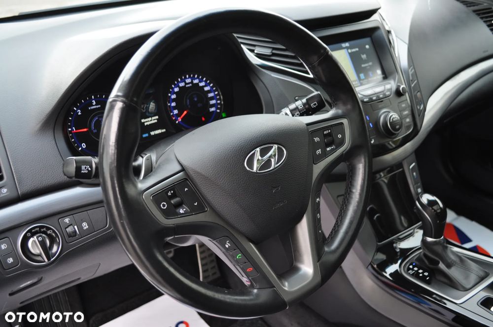 Hyundai i40 Kombi blue 1.6 CRDi DCT Space Plus - 29