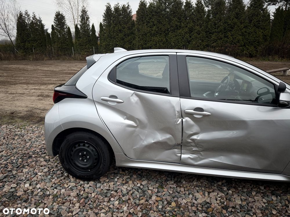 Toyota Yaris 1.5 VVT-i Style - 9