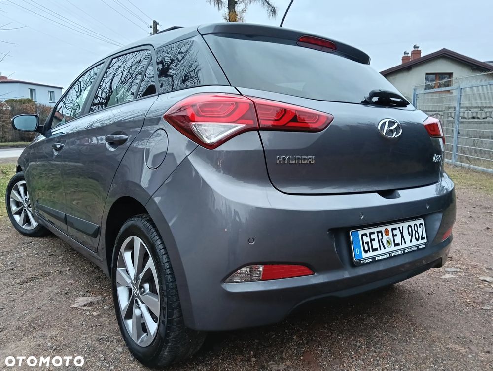 Hyundai i20 1.2 Intro Edition - 4