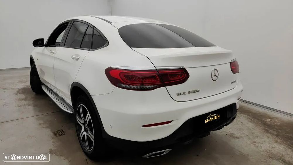 Mercedes-Benz GLC 300 e Coupé 4Matic - 4