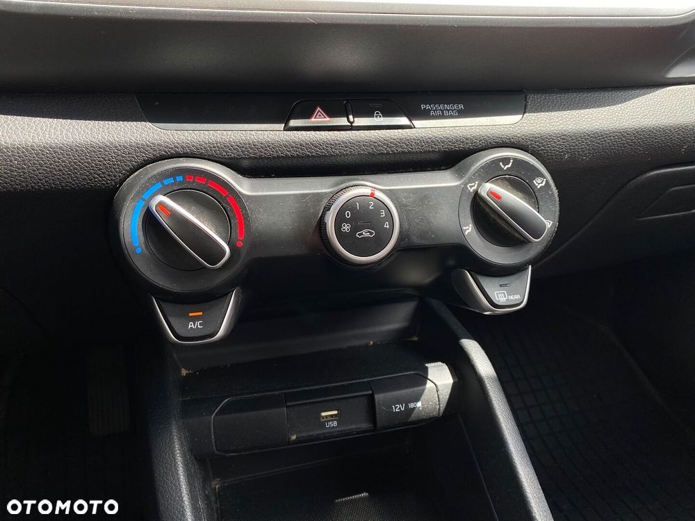 Kia Stonic 1.0 T-GDI M - 18