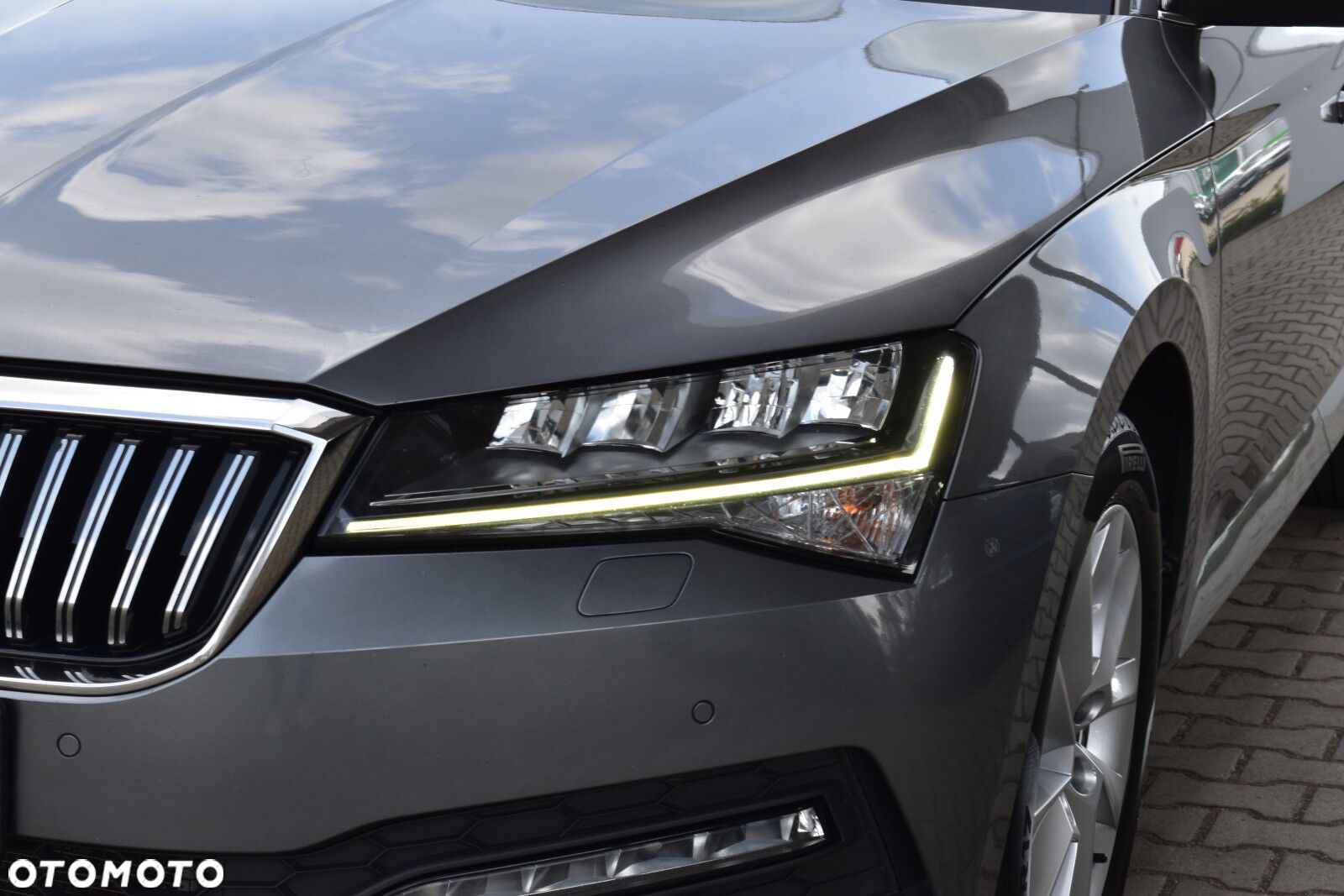 Skoda Superb 2.0 TSI Ambition DSG - 40