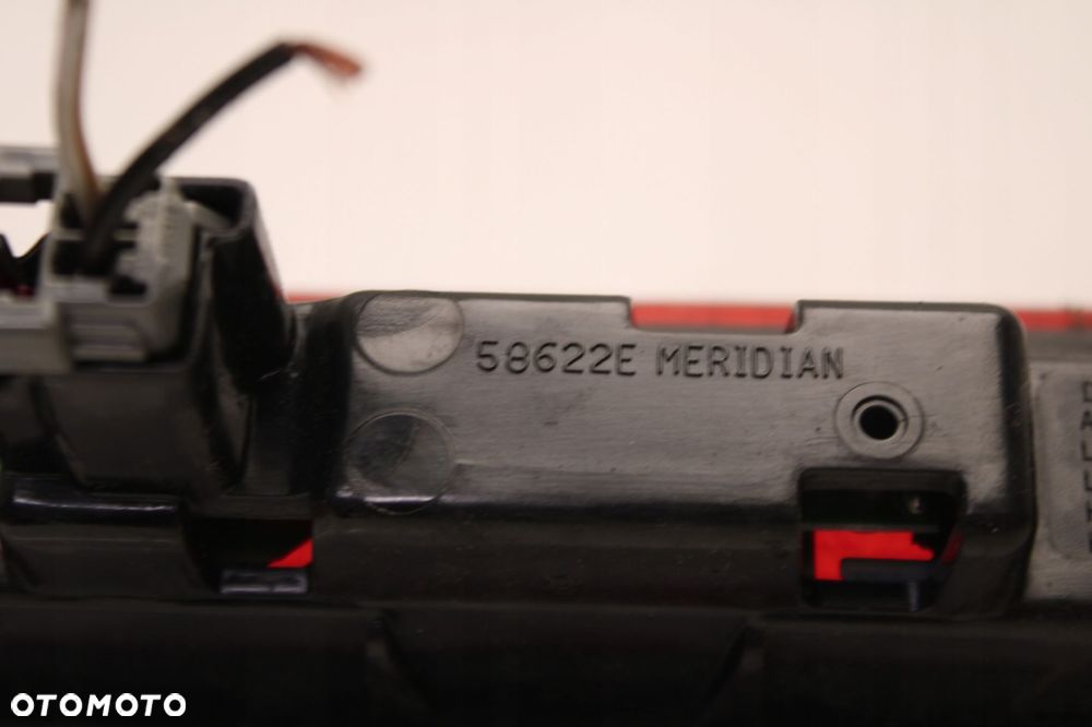 JEEP CHEROKEE III WK 04R- LAMPA TRZECIE ŚWIATŁO STOP STOPU - 8