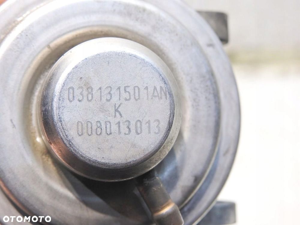 ZAWÓR EGR SKODA FABIA II 1.9 TDI 038131501AN - 5